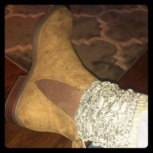 Army green super cute ankle booties